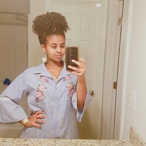 Meet your Posher, Hanni